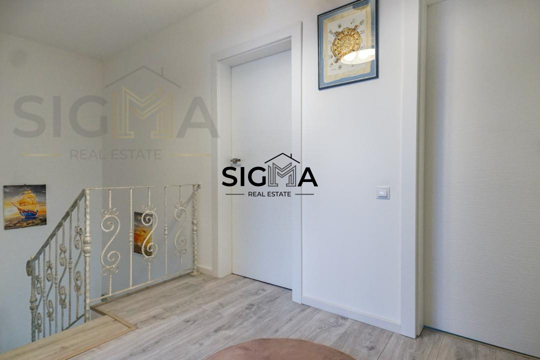 Casa cuplata, Borhnaci, finisata, 5 camere la cheie!