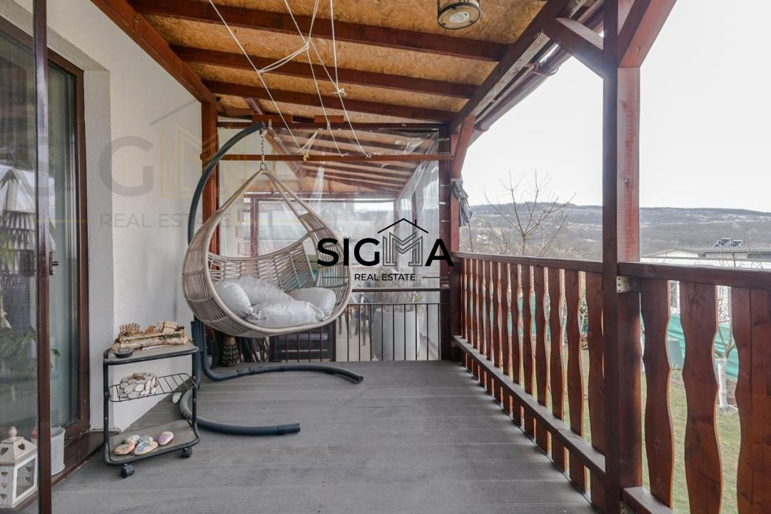 Casa cuplata, Borhnaci, finisata, 5 camere la cheie!