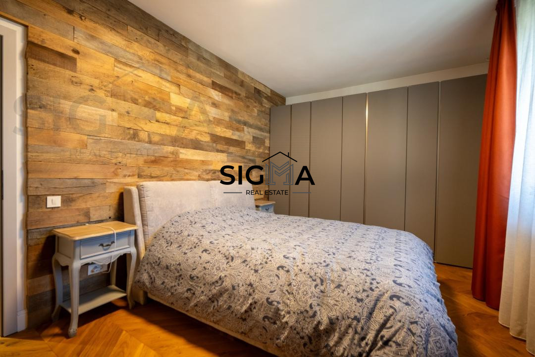 Apartament central, 4 camere, 146 mp, langa UMF si Casa de Cultura a Studentilor