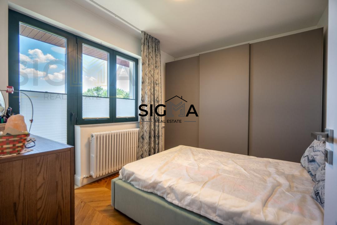 Apartament central, 4 camere, 146 mp, langa UMF si Casa de Cultura a Studentilor
