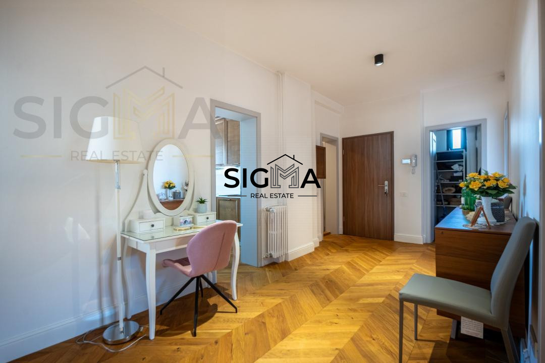 Apartament central, 4 camere, 146 mp, langa UMF si Casa de Cultura a Studentilor