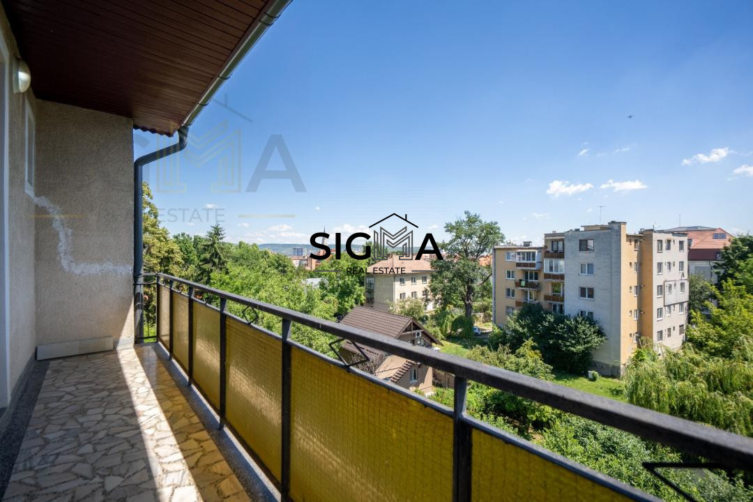 Apartament central, 4 camere, 146 mp, langa UMF si Casa de Cultura a Studentilor