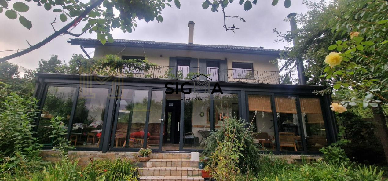 Casa premium de inchiriat in Faget – 5 camere, 250 mp utili, teren 900 mp