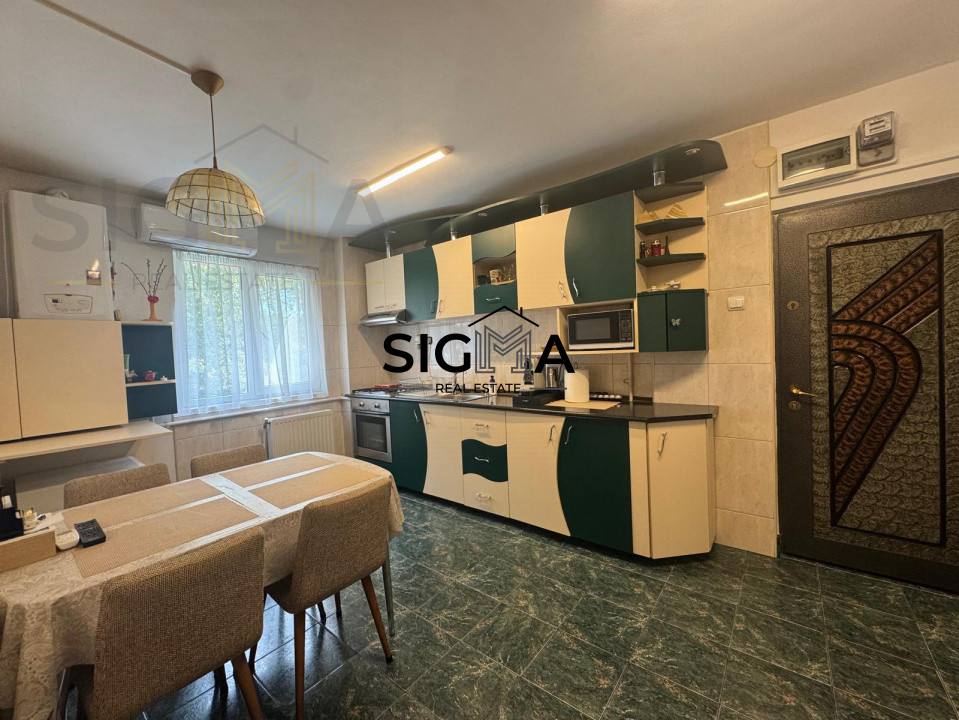 Apartament cu 3 camere de vanzare in Gheorgheni – 68 mp, zona Hotel Royal