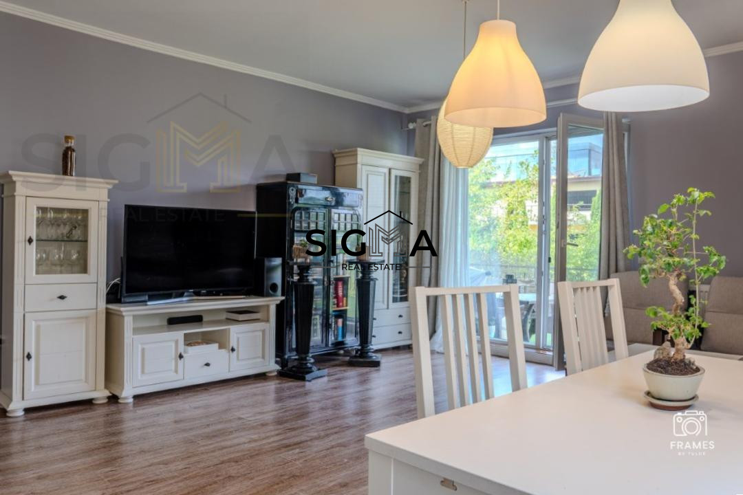 Apartament cu 3 camere si terasa mare in Buna Ziua