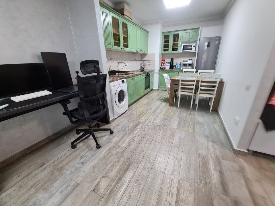 Apartament de vanzare cu 2 camere in Sopor!