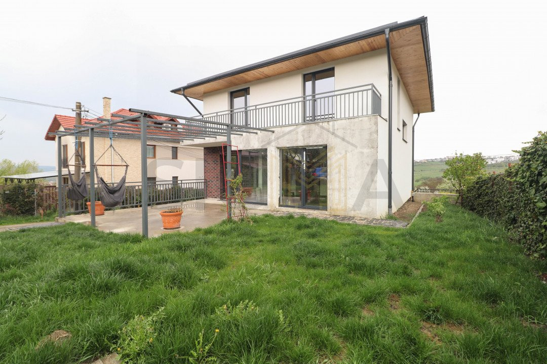 Casa de inchiriat in Borhanci!